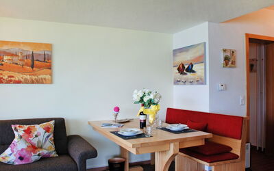 Accommodation:&nbsp;Casablanca Eg 25.2