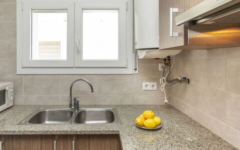 Llançà 270: Countertop, Kitchen, Kitchen Appliance, Major Appliance, Cabinetry, Kitchen Sink, Interior Design, Sink, Flooring, Plumbing Fixture