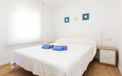 Accommodation:&nbsp;Blue Ocean 270.3