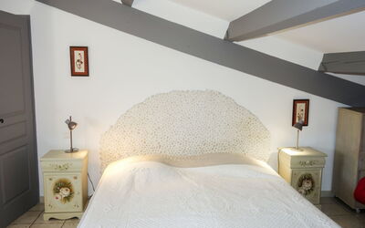 Accommodation:&nbsp;Le Mas Vert 102.3