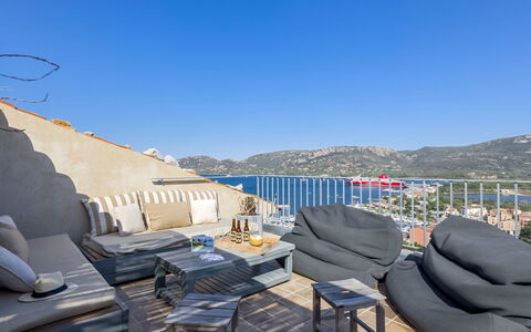 La Porte Génoise: Sky, Water, Furniture, Daytime, Property, Building, Azure, Outdoor Furniture, Shade, Living Room