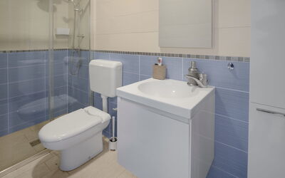 Accommodation:&nbsp;Nikas 316.1