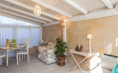 Stella Marina: Property, Building, Room, Interior Design, Ceiling, Real Estate, House, Furniture, Architecture, Floor