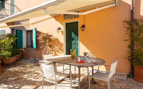 Stella Marina: Property, House, Building, Real Estate, Patio, Home, Room, Courtyard, Facade, Furniture