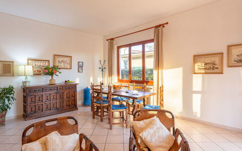 Donatella: Room, Property, Furniture, Interior Design, Building, Real Estate, House, Living Room, Table, Ceiling