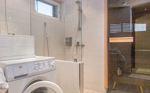 Tahko Spa Suites Orange a 4: Wood, Cottage, Wood Stain, Hardwood, Log Cabin, Plank, Ceiling, Natural Material, Lumber, Garden Buildings