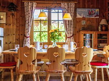 Accommodation:&nbsp;Mirabeau 6 706.2