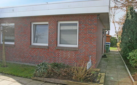 Kegelrobbe: Property, Real Estate, House, Home, Residential Area, Brickwork, Building, Neighbourhood, Architecture, Brick