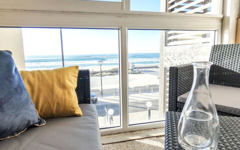 Le Patio: Furniture, Water, Sky, Property, Building, Comfort, Window, Azure, Blue, Chair