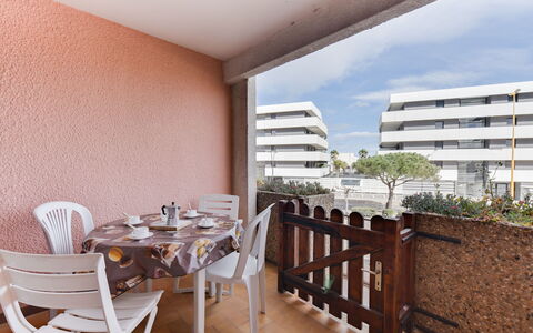 Le Méditerranée: Property, Building, Furniture, Table, Cloud, Sky, Shade, Wood, Architecture, Chair