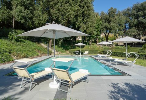 Il Marchese Di Ronta: Swimming Pool, Property, Resort, Real Estate, Leisure, Sunlounger, Shade, Umbrella, Vacation, House