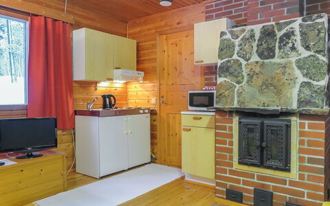 Lemmenliekki 2: Wood, Flooring, Furniture, Wood Stain, Floor, Room, Cottage, Log Cabin, Home Appliance, Hardwood