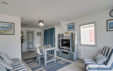 Les Genêts: Picture Frame, Furniture, Couch, Blue, Azure, Wood, Table, Living Room, Interior Design