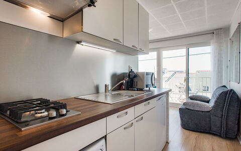 Les Brisants: Property, Room, Furniture, Countertop, Interior Design, Kitchen, Building, House, Cabinetry, Ceiling