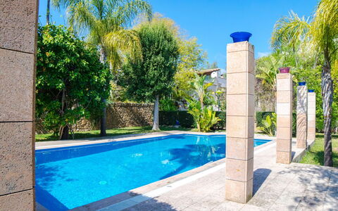 Villa Can Mandol: Property, Swimming Pool, Blue, Real Estate, House, Residential Area, Building, Estate, Home, Azure
