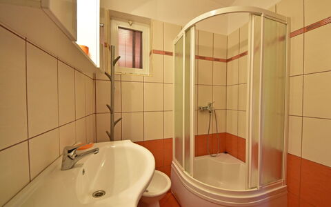 Novi Vinodolski Klenovica 600: Bathroom, Property, Room, Tile, Architecture, Wall, Plumbing Fixture, Interior Design, House, Floor