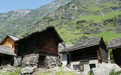 Rustico Nurell: Mountain Village, Hut, Mountain, Rural Area, House, Hill Station, Village, Shack, Roof, Building