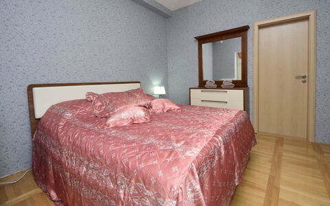 Ojdana: Building, Furniture, Property, Comfort, Bed Frame, Wood, Bed, Bed Skirt, House, Interior Design