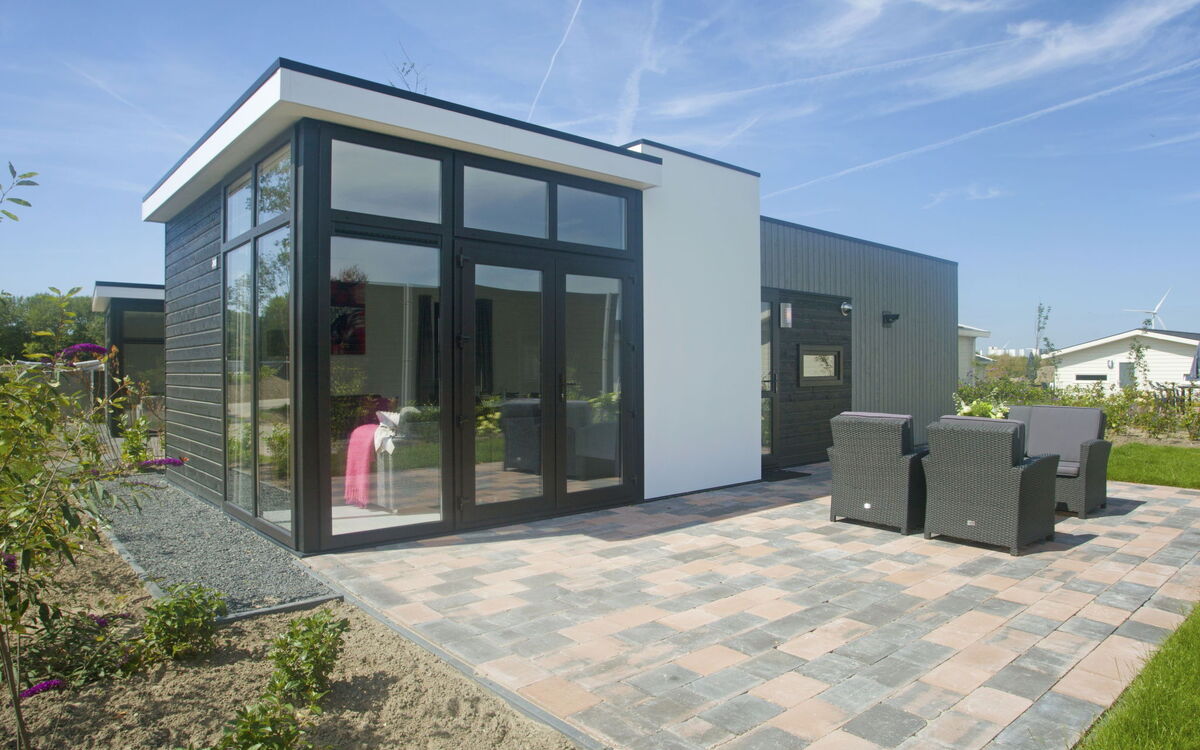 Accommodation:&nbsp;Droompark Marina Strandbad 100.7