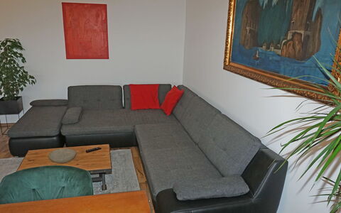Isolde: Couch, Furniture, Property, Picture Frame, Plant, Comfort, Interior Design, Table, Wood, Studio Couch