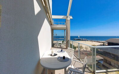 Accommodation:&nbsp;Claire 241.5