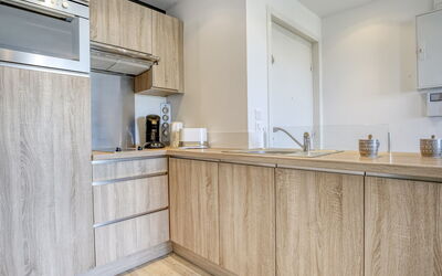 Accommodation:&nbsp;Claire 241.1