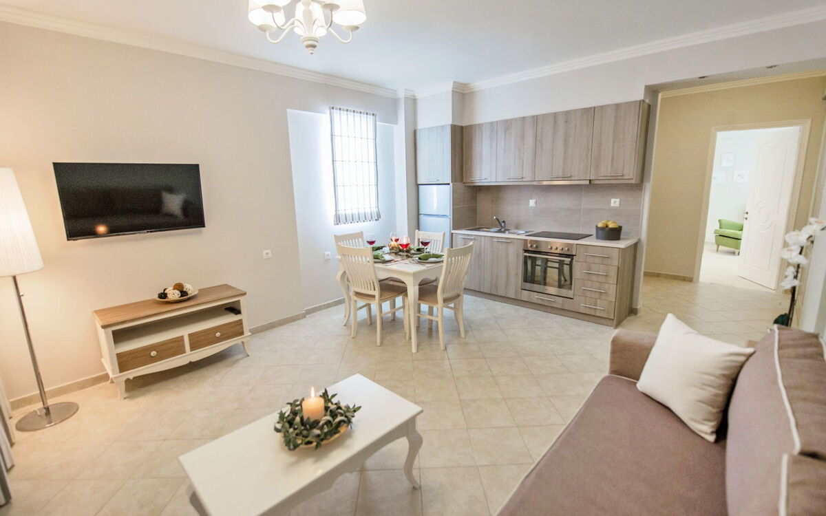 Accommodation:&nbsp;Executive Suite 7.4