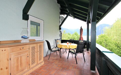 Am Ziller: Furniture, Property, Cabinetry, Building, Sky, Table, Window, Plant, Wood, Drawer
