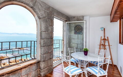 Albatros: Property, Room, Building, Furniture, Interior Design, House, Floor, Real Estate, Architecture, Table