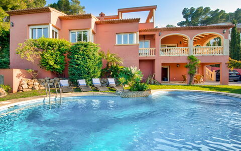 Chill Out on the Sea: Water, Sky, Plant, Building, Tree, Window, Azure, Door, Swimming Pool, Residential Area