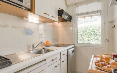 Village du Port: Property, Room, Countertop, Kitchen, Furniture, Interior Design, Building, Cabinetry, House, Real Estate