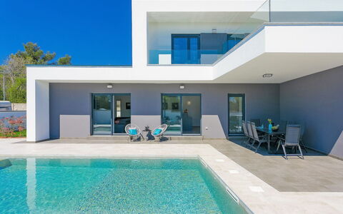 Ella Premantura: Property, House, Building, Home, Real Estate, Architecture, Swimming Pool, Estate, Villa, Interior Design