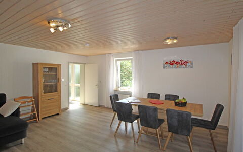 Eifelnatur (Haus 3): Room, Property, Building, Ceiling, Floor, Furniture, Wood Flooring, House, Interior Design, Real Estate