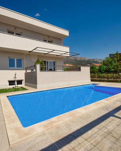 Stella Kastela: Property, Swimming Pool, House, Building, Real Estate, Architecture, Home, Residential Area, Estate, Villa