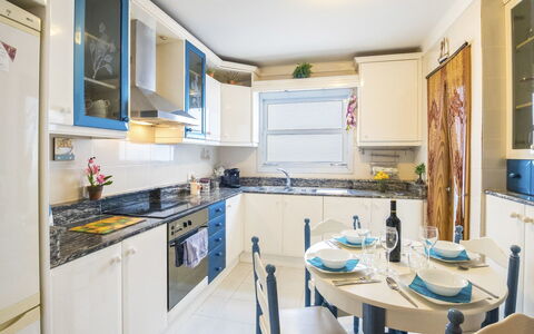 Mariners 2: Property, Room, Kitchen, Building, Furniture, Countertop, Interior Design, Cabinetry, House, Yellow
