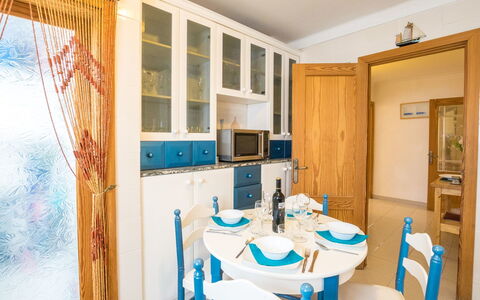 Mariners 2: Room, Property, Furniture, Dining Room, Interior Design, Building, Turquoise, Real Estate, Table, House