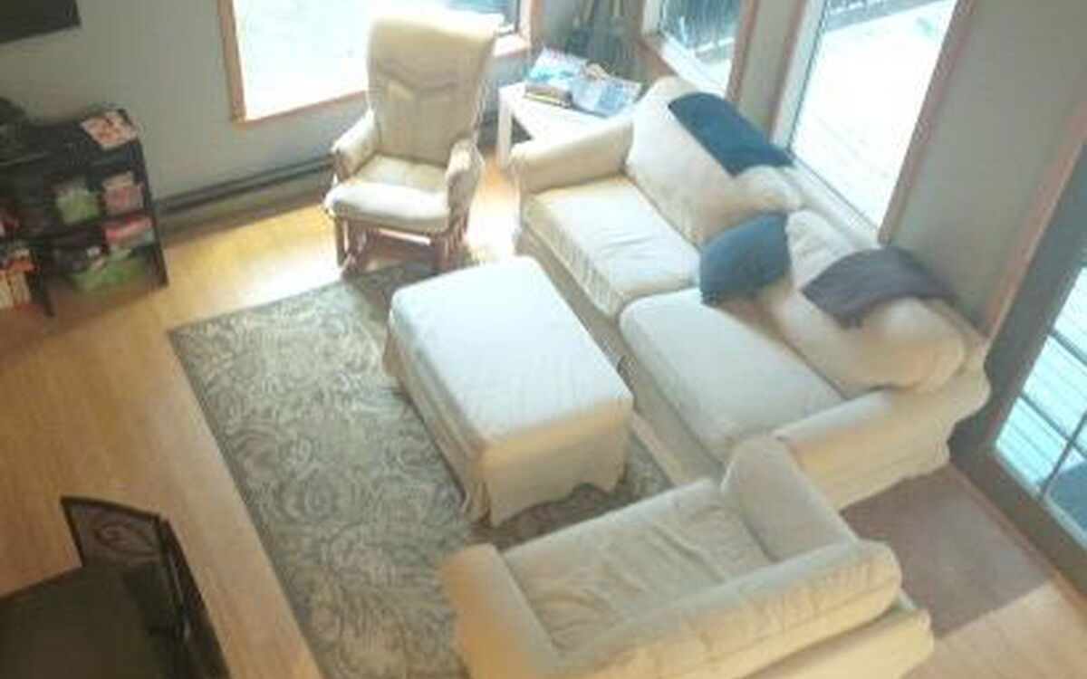 99mbr Woodsy Cabin w Hot Tub