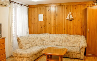 Bevk 300.1: Furniture, Room, Property, Interior Design, Living Room, Couch, Building, Wall, Curtain, Floor