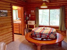 17mbr Rustic Family Cabin
