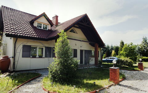 Latków: Grass, Home, Land Lot, Garden, Groundcover, Door, Siding, Farmhouse, Garden Buildings