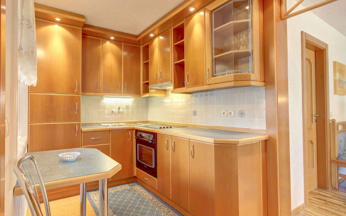 Accommodation:&nbsp;Orazem 400.2