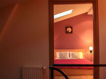 Accommodation:&nbsp;Star 627.6