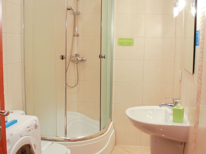 Accommodation:&nbsp;Aurora 627.2