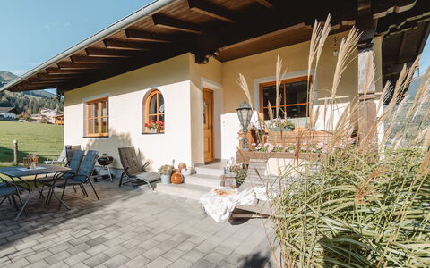 Erlachhof: Property, Building, Plant, Sky, Chair, Outdoor Furniture, Shade, House, Residential Area, Real Estate