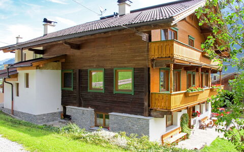 Rieplerhof: Plant, Building, Cloud, Property, Window, Sky, Wood, House, Tree, Land Lot