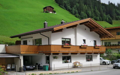 Haus Alina: Plant, Building, Property, Window, Green, Tree, Mountain, House, Car, Land Lot