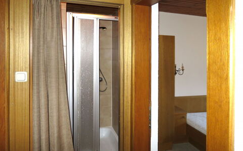 Alpenblick: Property, Door, Room, Architecture, Building, Automotive Exterior, Wood, House, Door Handle, Glass