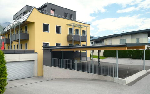 Imst 612: Facade, Urban Design, Concrete, Balcony, Driveway, Siding