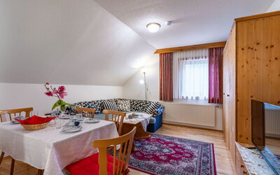 Accommodation:&nbsp;Enzian 605.2
