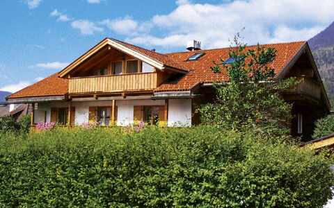 Eberhorn: Cloud, Sky, Plant, Building, Plant Community, Window, Natural Landscape, Cottage, House, Land Lot